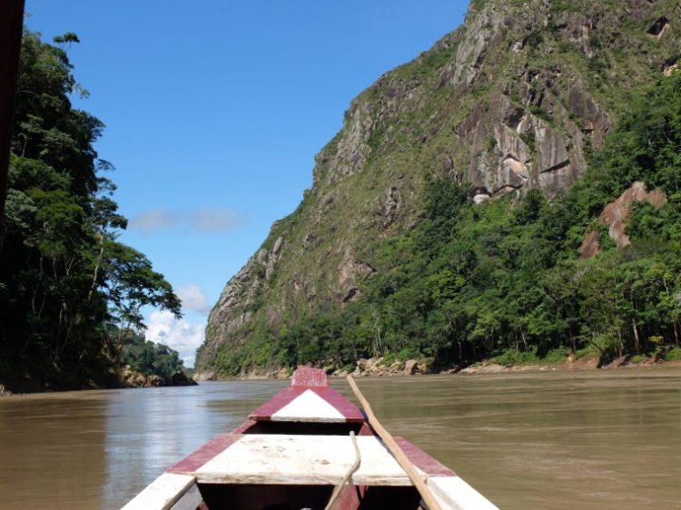 Dschungel Bolivien: Start mit dem Boot